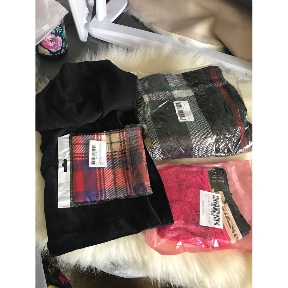 Women accesories lot scarfs b5